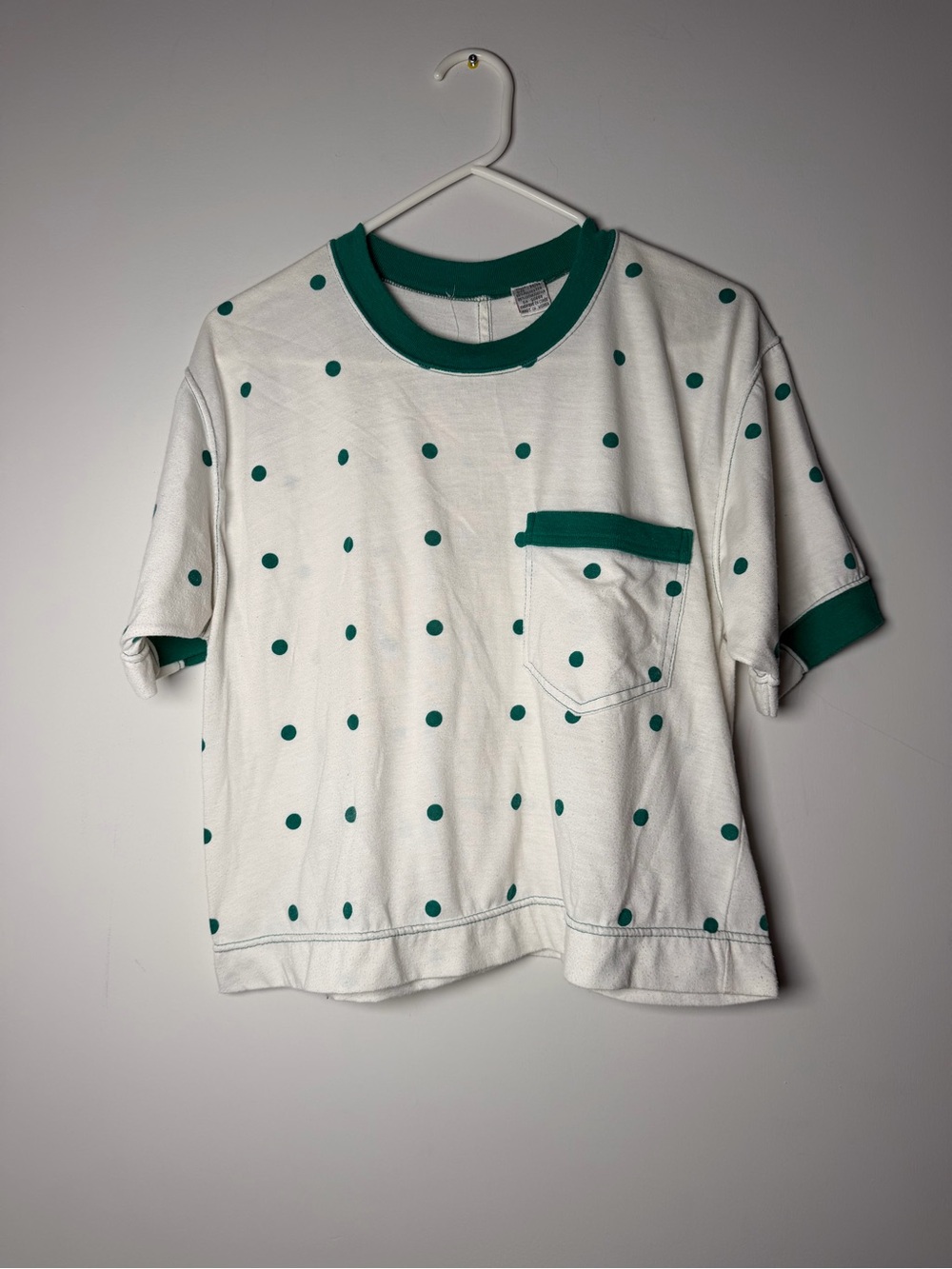 Vintage White & Green Polka Dot Short Sleeve Tee with Pocket Women’s Medium